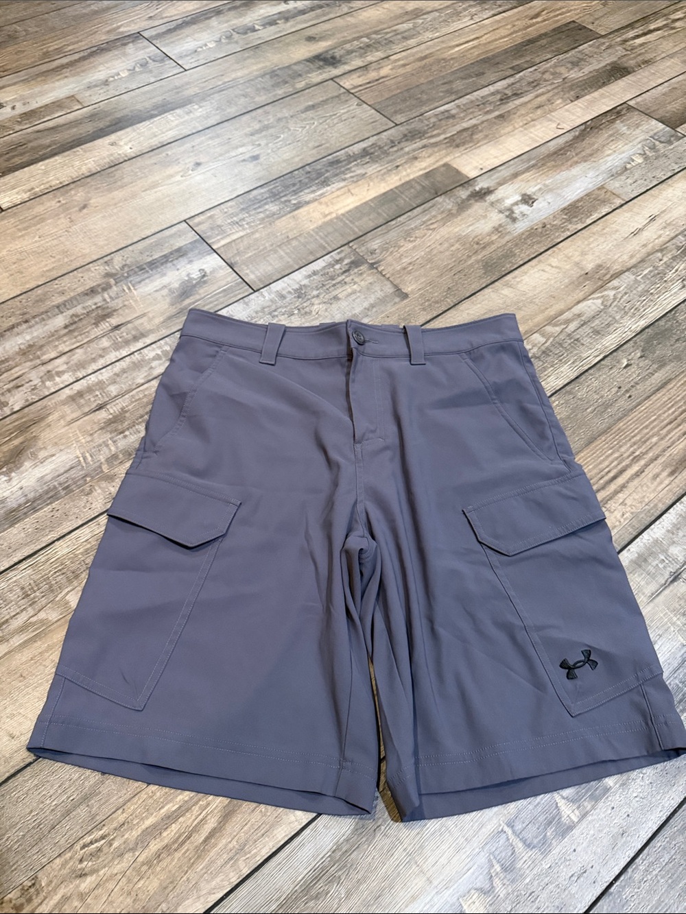 Under Armour Men's Slate Gray Cargo Shorts